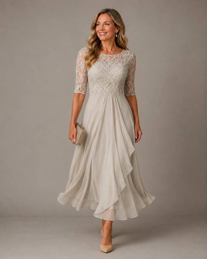 Rose – The Flattering Lace Midi Dress