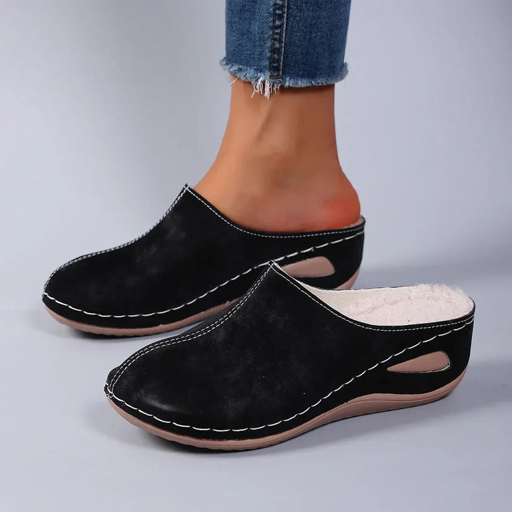 Mabel | Orthopaedic Fleece-Lined Slippers