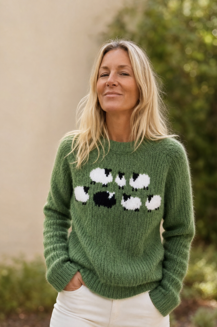 BIANCA™ - ELEGANT COZY SHEEP SWEATER